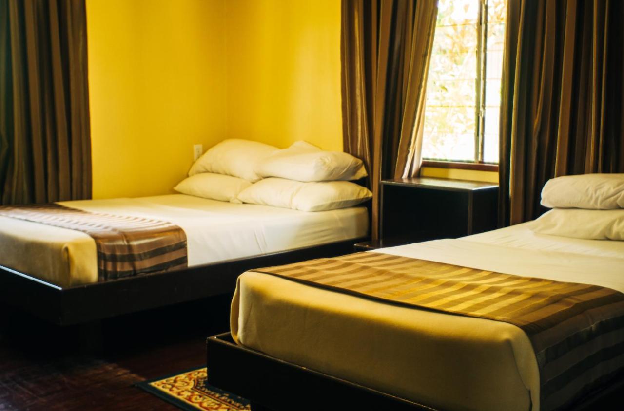 Overbridge River Resort باراماريبو المظهر الخارجي الصورة